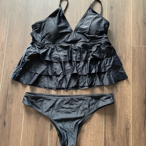 Tankini - Picture 1 of 2